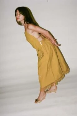 100% Silk ShopJester Skirt - Fool's Gold -AGOLDE Store 100 SILK Jester Skirt in Fool s Gold 20230519164741