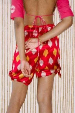 100% Silk ShopTIE SHORTS - POMEGRANATE IKAT