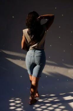 AGOLDE90S SHORT - SWAPMEET -AGOLDE Store AGOLDE 90S SHORT SWAPMEET 20210703012457 1