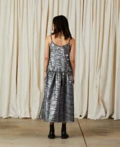 Ali GoldenJaquard Ruffel Dress - Silver -AGOLDE Store Ali Golden Jaquard Ruffel Dress Silver 20230930222954 1