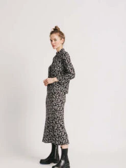 Allison WonderlandEsme Skirt - Black Floral -AGOLDE Store Allison Wonderland Esme Skirt Black Floral 20220915121543 1