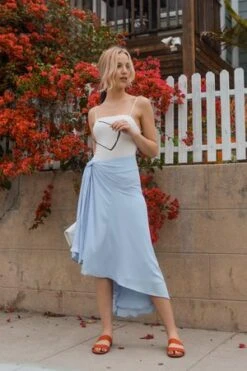 BETWEEN TENBetween Ten Genevieve Skirt - Sky Blue -AGOLDE Store BETWEEN TEN Genevieve Skirt Sky Blue 20180413000357