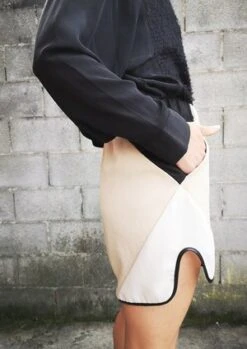 BERENIKPatchwork Shorts 29 BERENIKPatchwork Shorts -AGOLDE Store Berenik PATCHWORK SHORTS beige black white 20191112163104 1