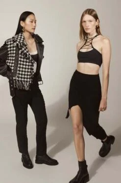 MONSEMonse Criss Cross Sports Bra -AGOLDE Store CRISS CROSS SPORTS BRA 20230507001723 1