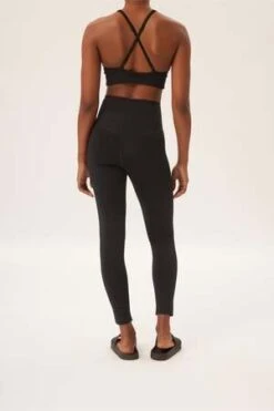 Girlfriend CollectiveCompressive High Rise Legging Long - Black -AGOLDE Store Compressive high rise legging long in black 20221017171455 1