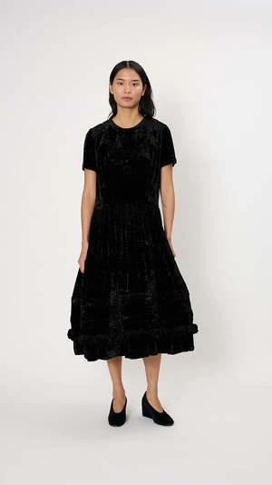 Comme Des Garcons Comme Des GarçonsCrushed Velvet Dress - Black 3 Comme Des Garcons Comme Des GarçonsCrushed Velvet Dress - Black