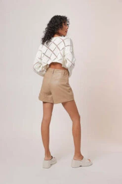 Line & DotDela Shorts - Khaki -AGOLDE Store Dela Shorts in Khaki 20230425040722 2