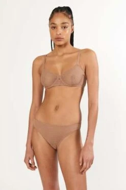 Else New Betty Underwire Full Cup Bra - Bronze 13 Else New Betty Underwire Full Cup Bra - Bronze -AGOLDE Store Else New Betty Underwire Full Cup Bra Bronze 20230710201303 1
