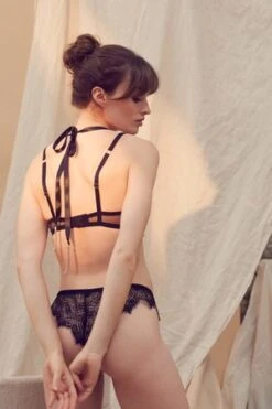 Paloma CasileEugenie Tanga 8 Paloma CasileEugenie Tanga -AGOLDE Store Eugenie Tanga 20230621174822 1