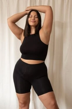 MARY YOUNGFerris Short - Black -AGOLDE Store Ferris Short Black 20221207013905 1