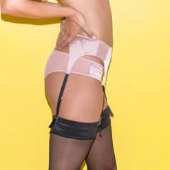 Fleur Du MalFleur Du Mal Satin Top Stitch Garter Belt - Rose -AGOLDE Store Fleur du Mal Satin Top Stitch Garter Belt Rose 20231006210509 1