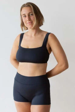 WinkiGidget Top -AGOLDE Store Gidget Top 20230706192850 2