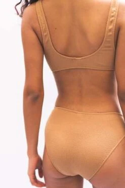 Clō StoriesCl Stories Greta Textured Bottom - Camel -AGOLDE Store Greta textured bottom in camel 20220711171939 1