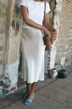 Merritt CharlesKendall Silk Bias Cut Slip Skirt - Ivory White -AGOLDE Store Kendall Slip Skirt Ivory White Silk Bias Cut Slip Skirt 20231004190952