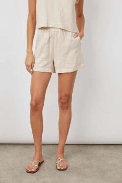 RailsLeighton Short - Flax -AGOLDE Store Leighton Short in Flax 20230310224629