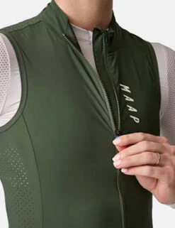 MAAPWomens Draft Team Vest - Green 12 MAAPWomens Draft Team Vest - Green -AGOLDE Store MAAP Womens Draft Team Vest Bronze Green 20230913142336 1