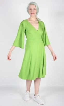 Birds Of North AmericaPalmcreeper Dress - Lime