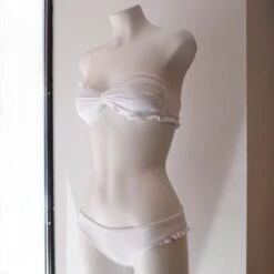 Casa RakiRuffle Bikini Bottom - Textured White -AGOLDE Store Ruffle Bikini Bottom in Textured White 20200622022612 1