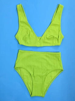 Solid And StripedBeverly Bikini Top - Lime -AGOLDE Store Solid and Striped Beverly Bikini Top Lime 20230407025018 1