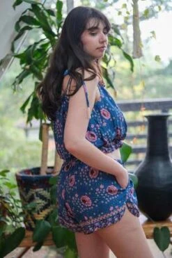 Natalie MartinTash Short - Vintage Flowers Azure