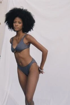 Mare Perpetuabalance Top Smokey Quartz -AGOLDE Store balance top smokey quartz 20221025203928